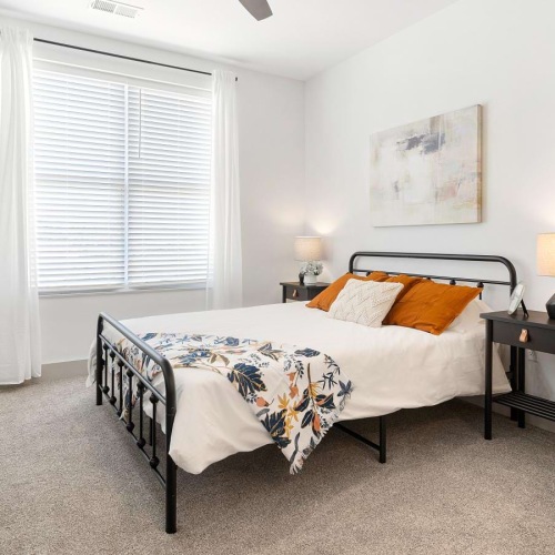Spacious bedroom at The Jeff on 10th, Jeffersonville apartments
